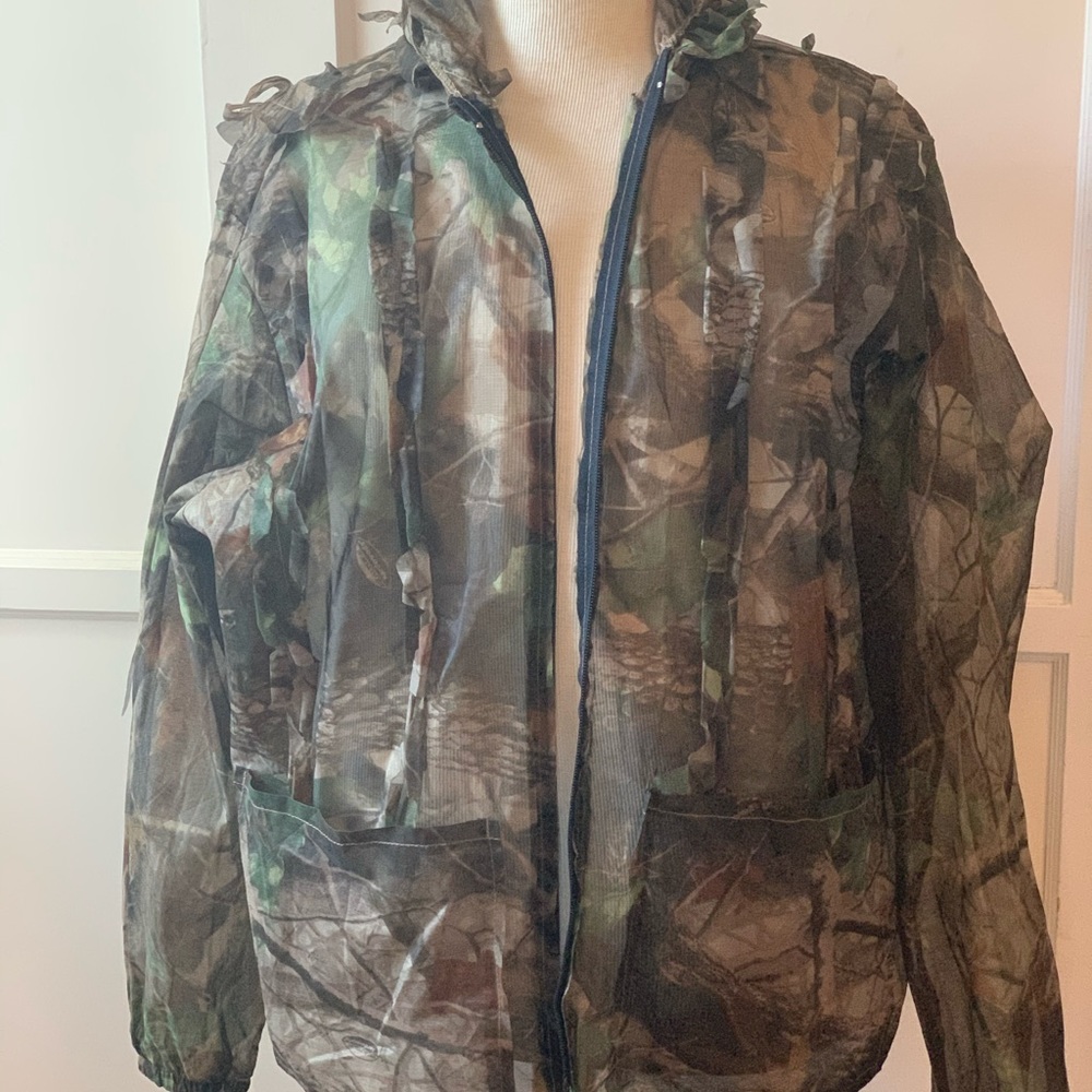Sheer camouflage hooded jacket with bag